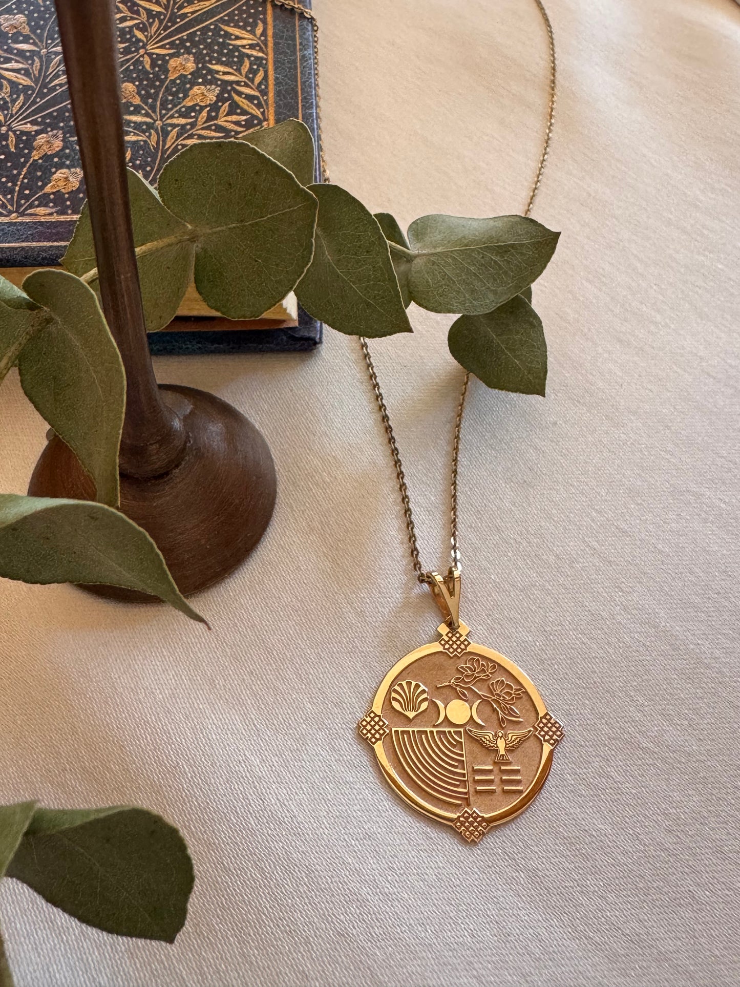 Anima Imprint Necklace